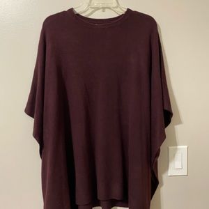 Crew neck sweater poncho